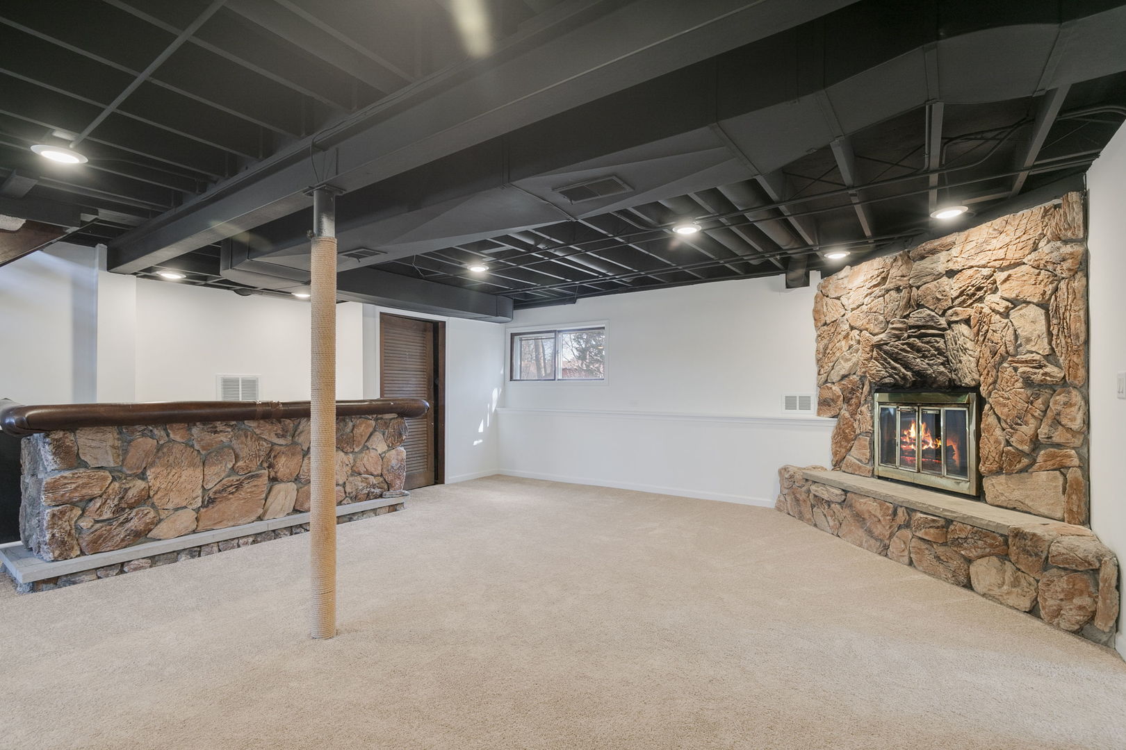 736 Clohesey Drive, Buffalo Grove, IL 60089