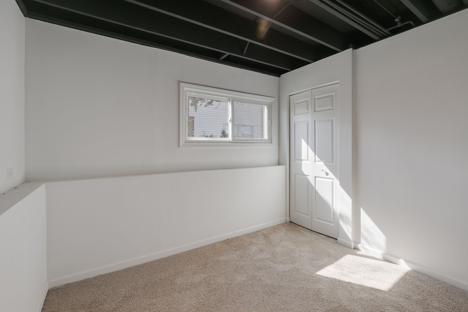 736 Clohesey Drive, Buffalo Grove, IL 60089