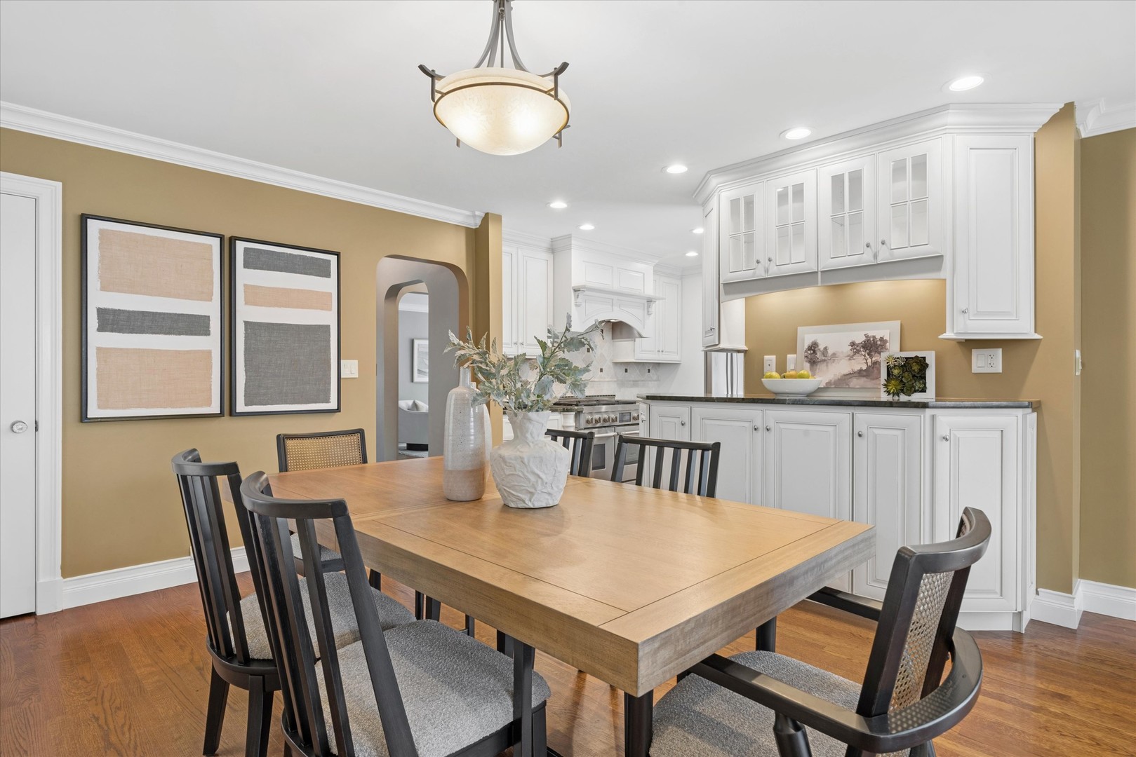 4622 Gilbert Avenue, Western Springs, IL 60558