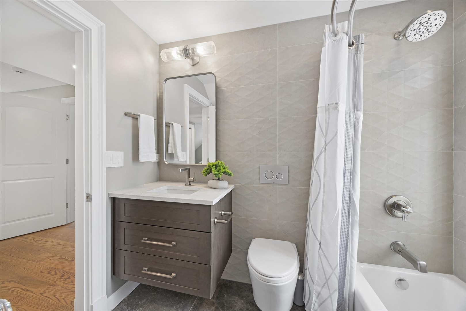 4622 Gilbert Avenue, Western Springs, IL 60558