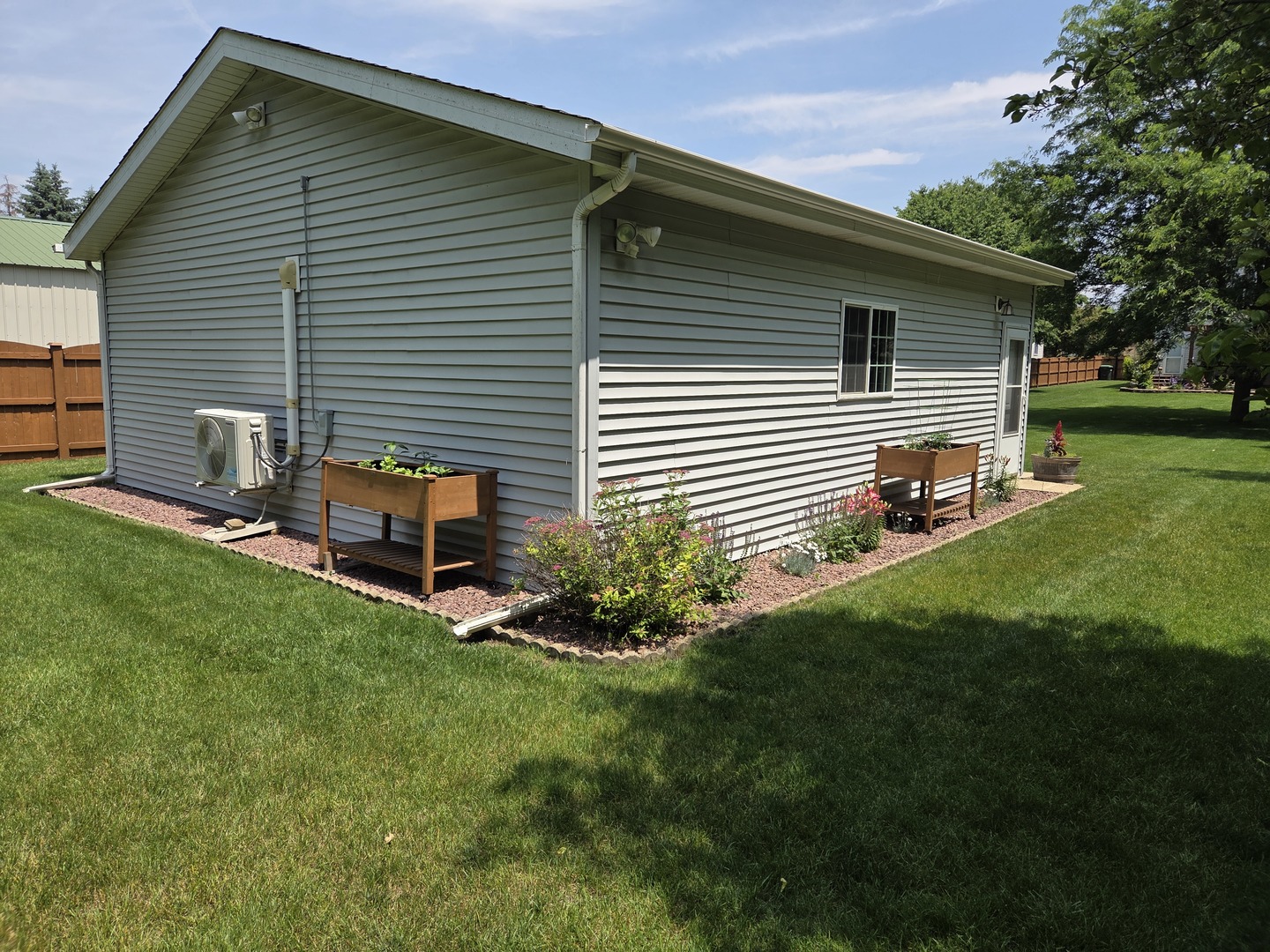 24802 S Elsie Street, Channahon, IL 60410