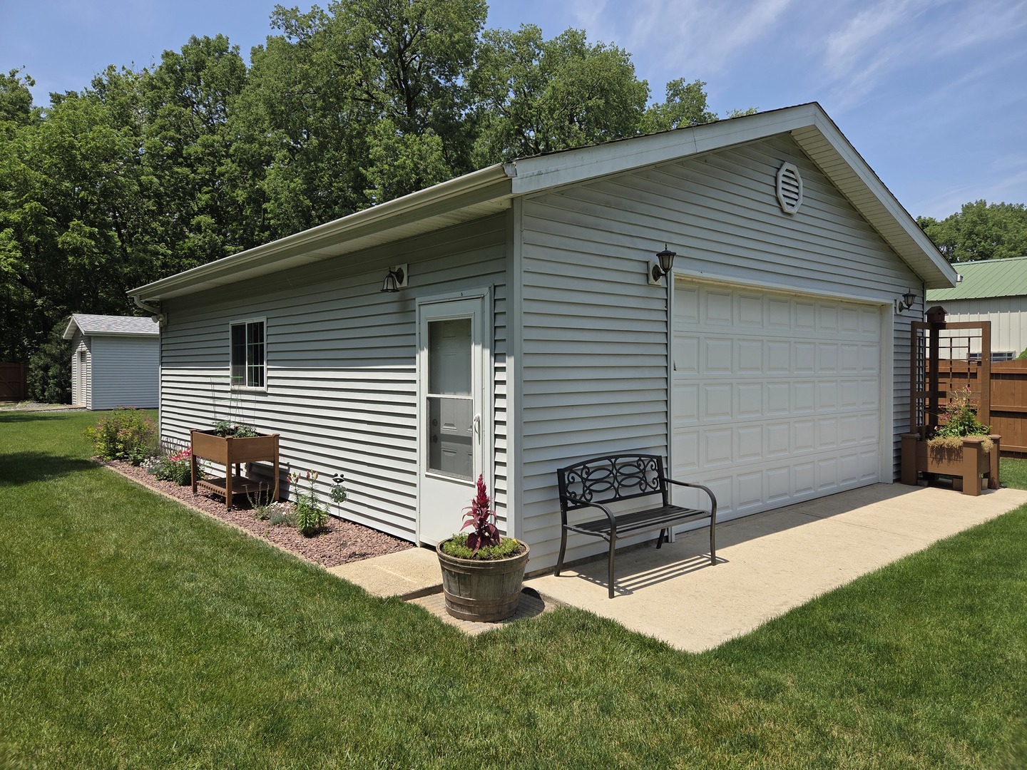 24802 S Elsie Street, Channahon, IL 60410
