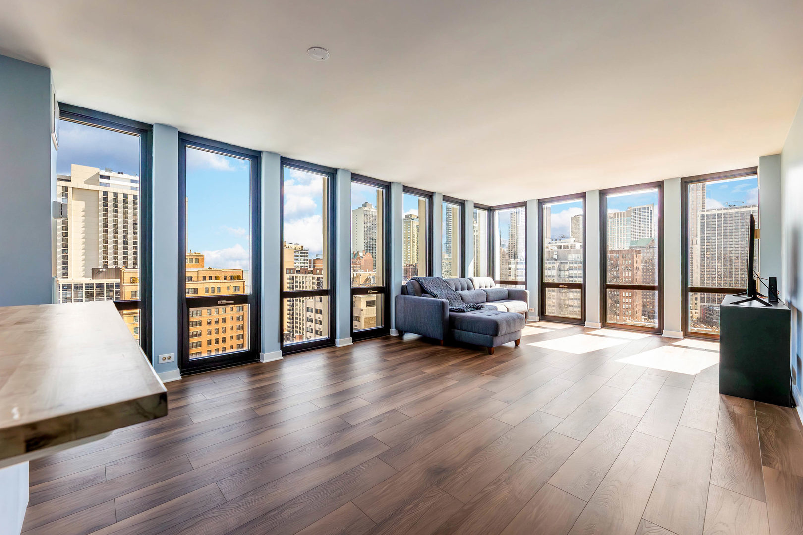 1 E Scott Street #2004, Chicago, IL 60610