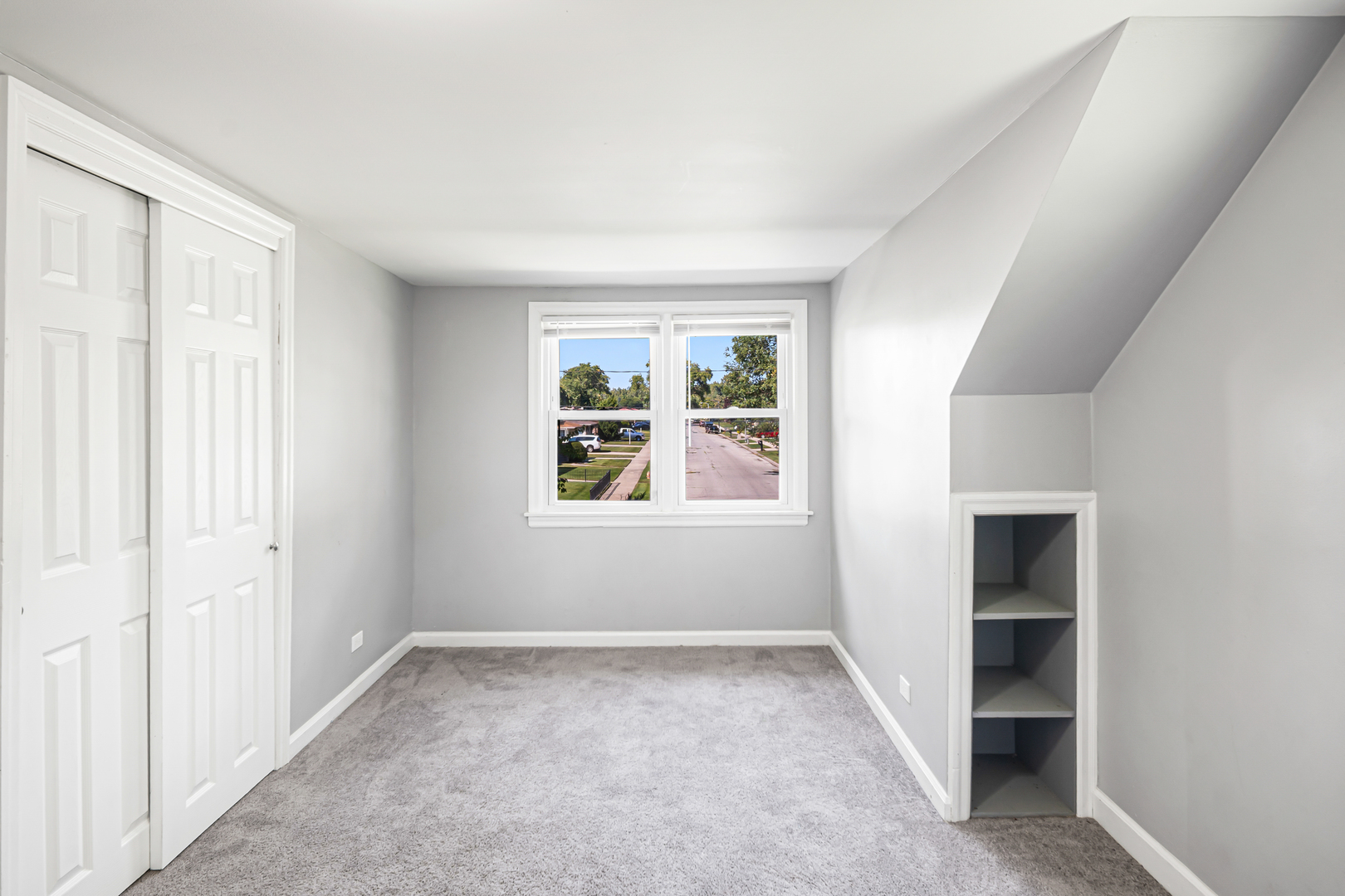 1725 E 158th Street, South Holland, IL 60473