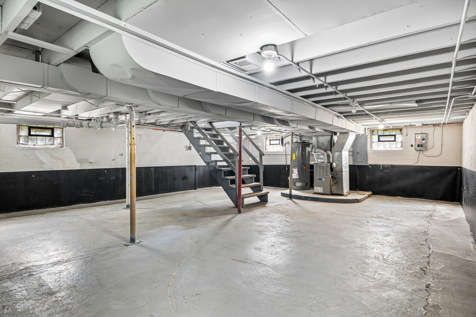 1725 E 158th Street, South Holland, IL 60473