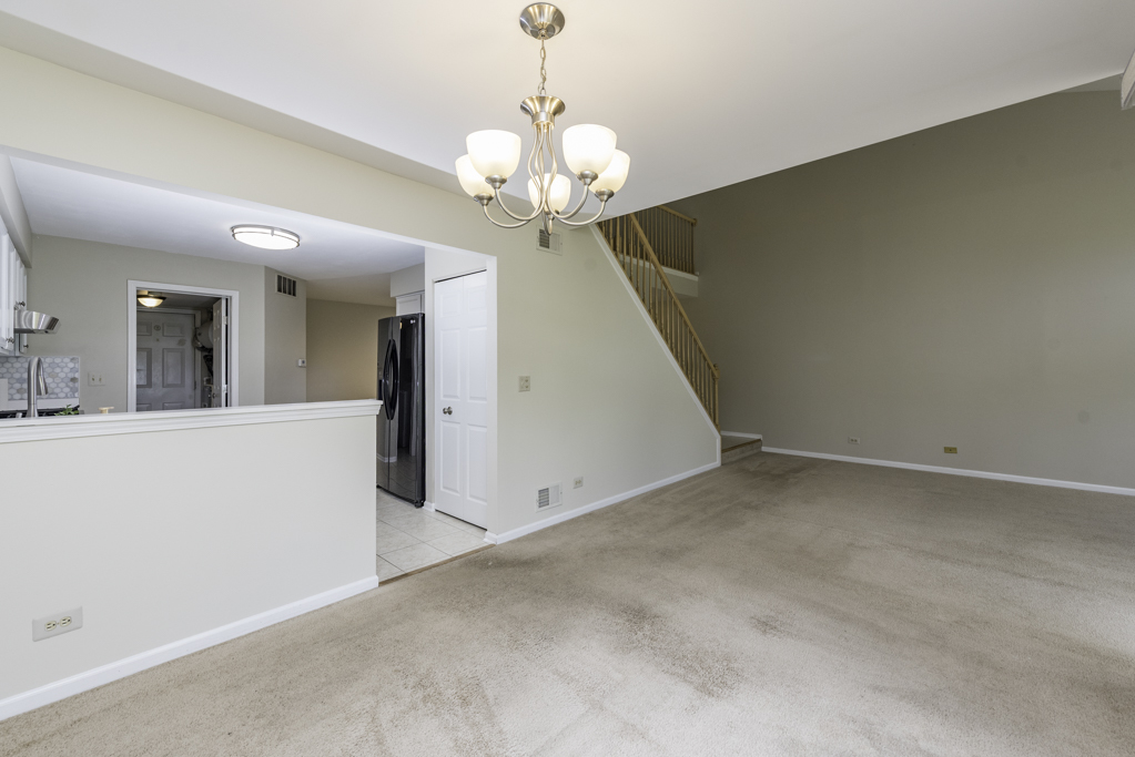 36111 N New Bridge Court, Gurnee, IL 60031