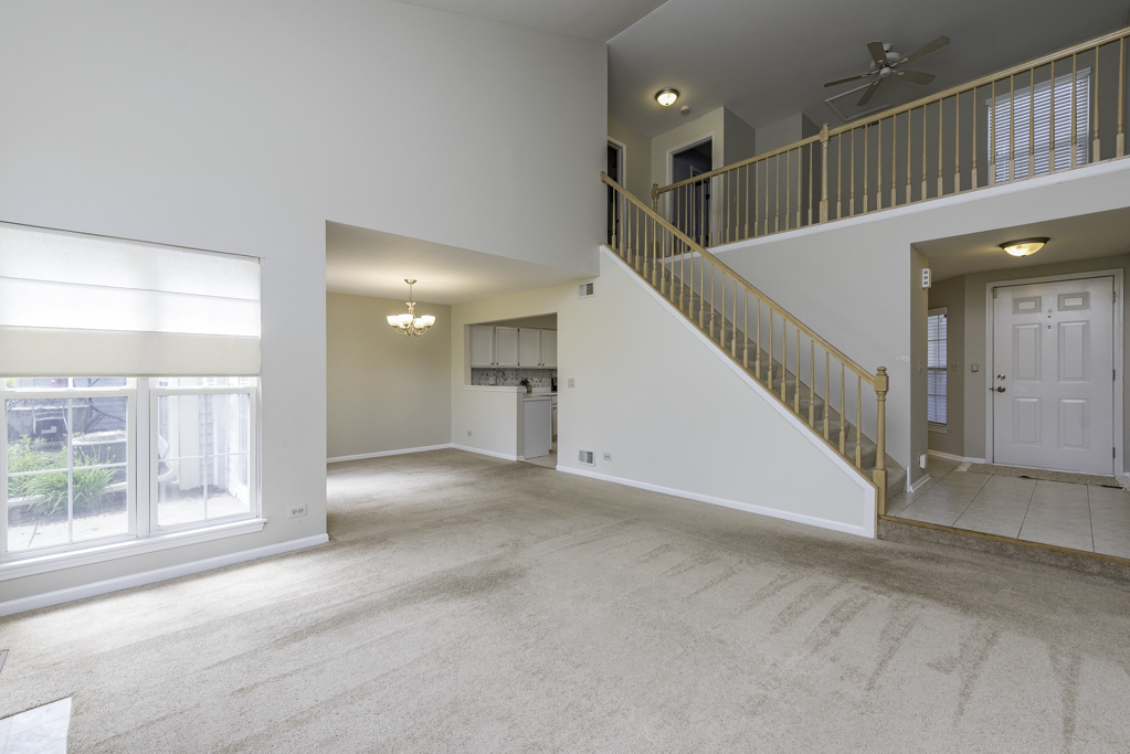 36111 N New Bridge Court, Gurnee, IL 60031