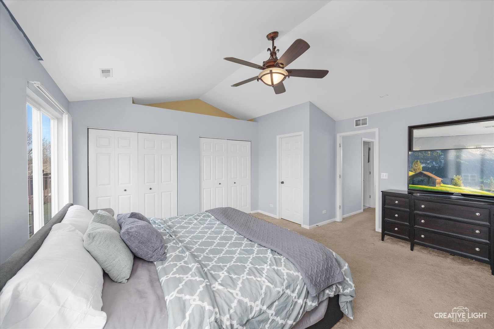 1869 MISTY RIDGE Lane, Aurora, IL 60503