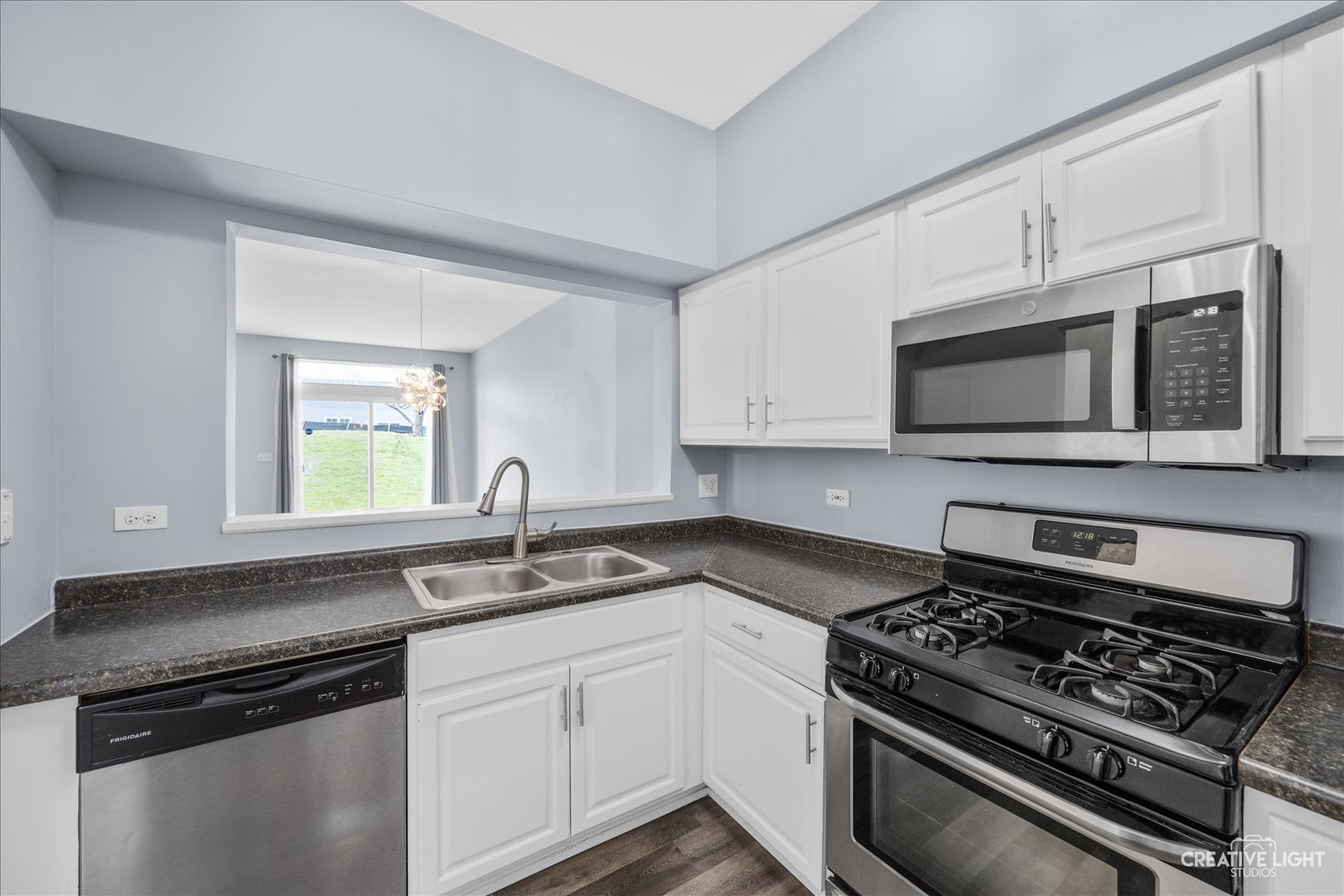 1869 MISTY RIDGE Lane, Aurora, IL 60503