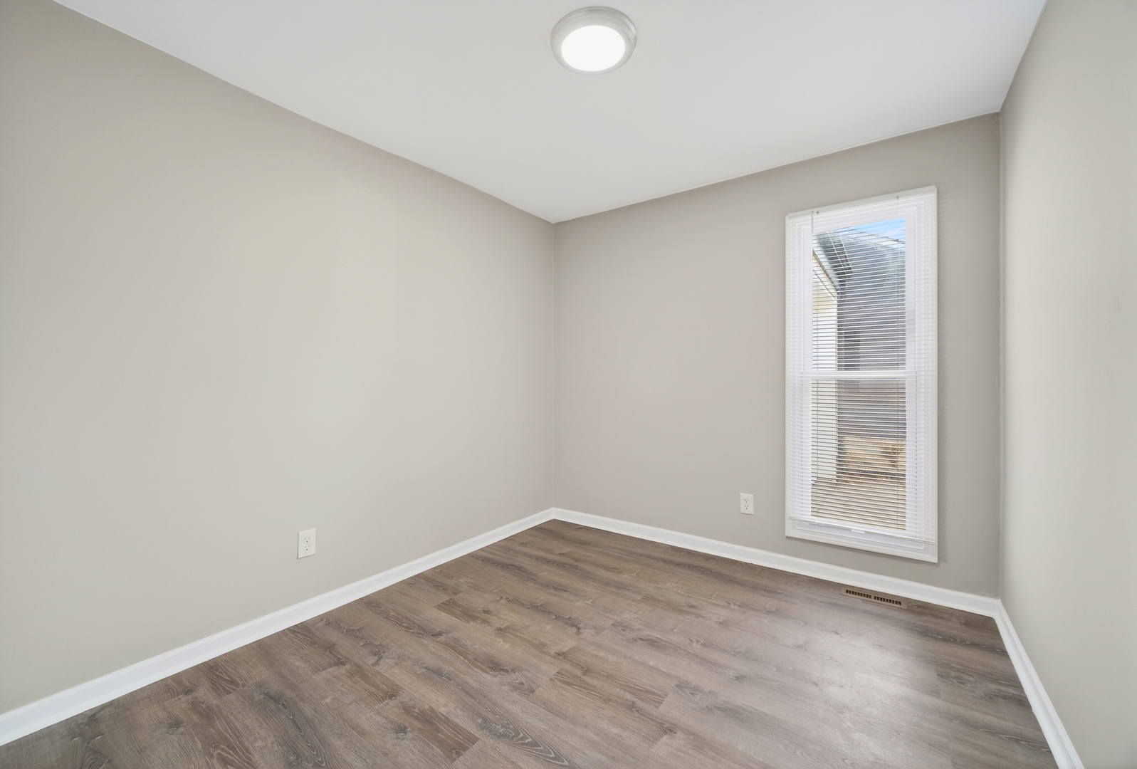 162 Heathgate Road, Montgomery, IL 60538