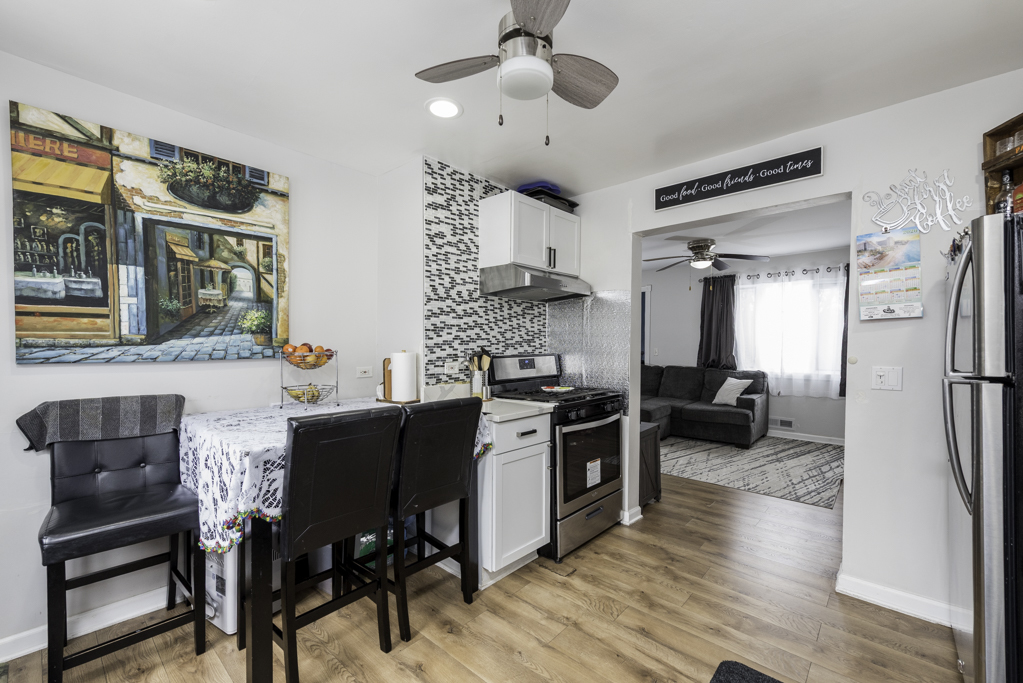 10383 W York House Road, Beach Park, IL 60087