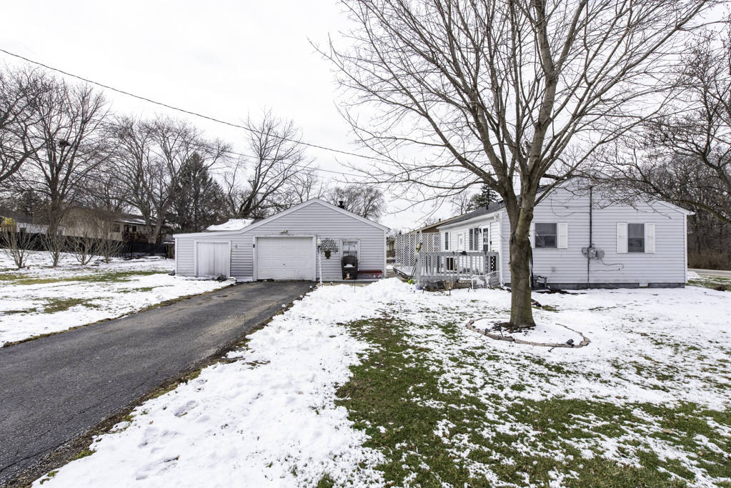 10383 W York House Road, Beach Park, IL 60087