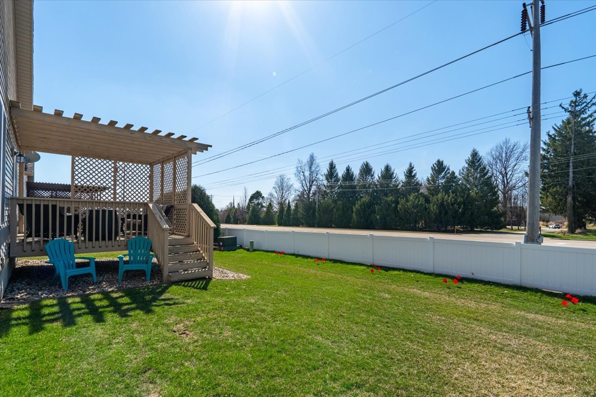 2020 Escalade Road, Bloomington, IL 61705