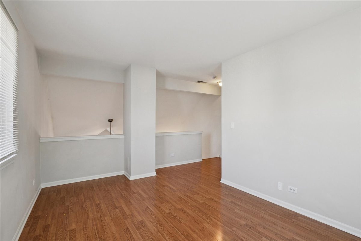 6763 Roanoake Court, Gurnee, IL 60031