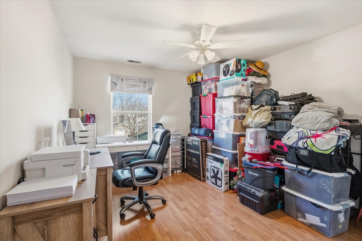 6763 Roanoake Court, Gurnee, IL 60031