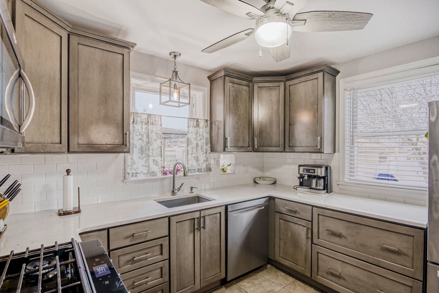 11304 S Saint Louis Avenue, Chicago, IL 60655