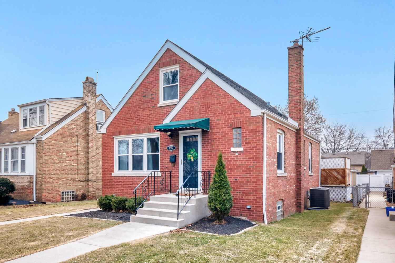 11304 S Saint Louis Avenue, Chicago, IL 60655