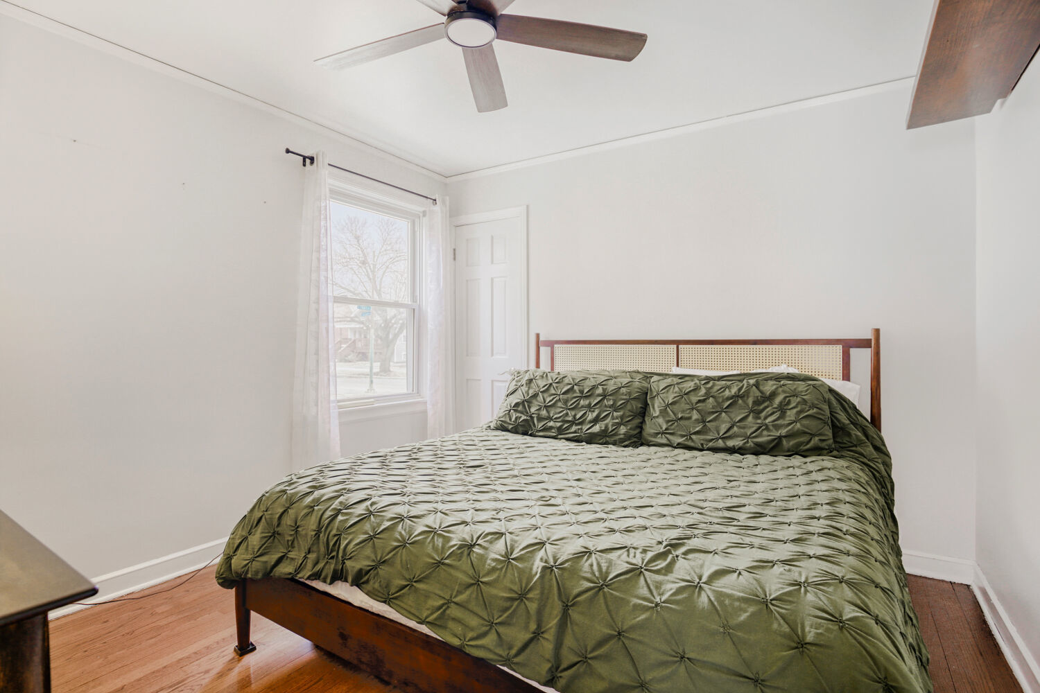 11304 S Saint Louis Avenue, Chicago, IL 60655