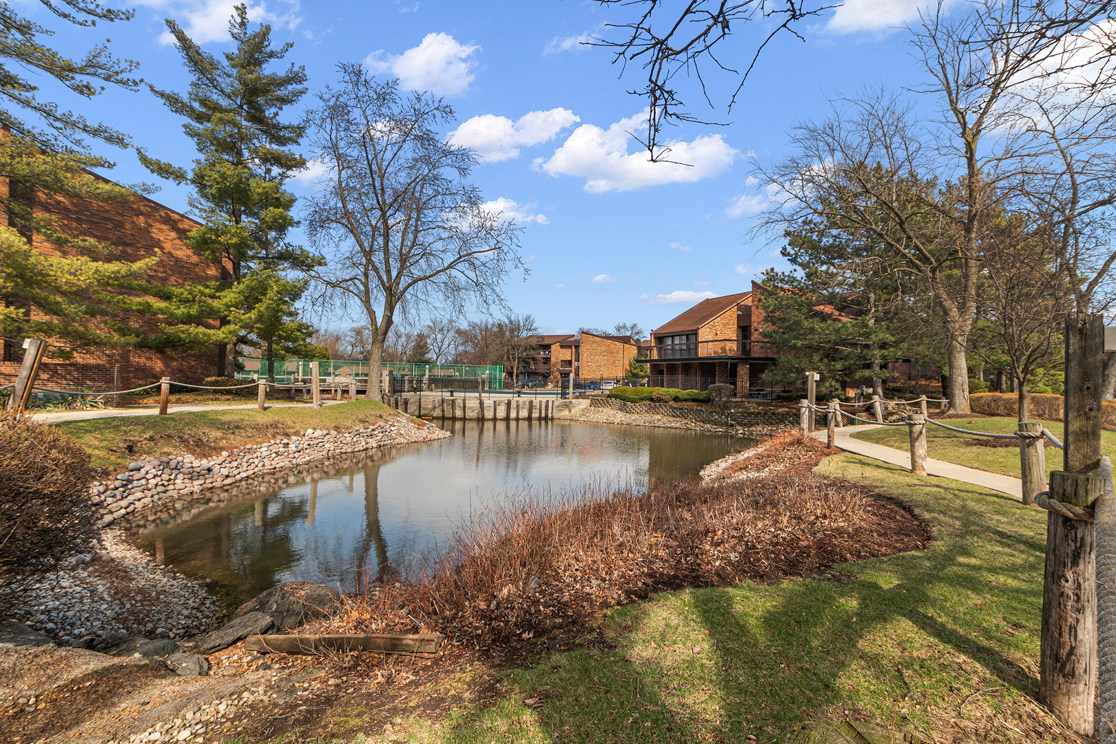 14501 Central Court #PH3, Oak Forest, IL 60452