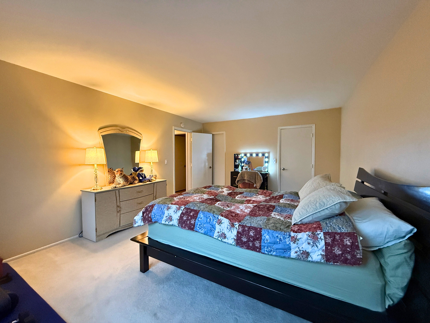 247 Nantucket Harbor #247, Schaumburg, IL 60193