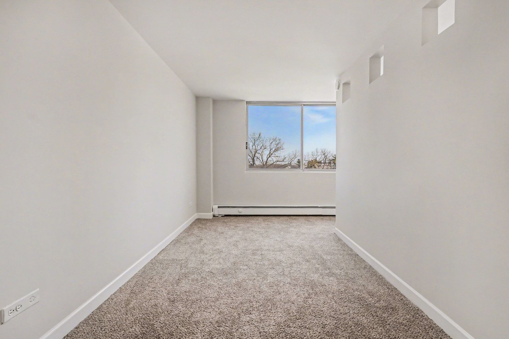 20 N Tower Road #4C, Oak Brook, IL 60523