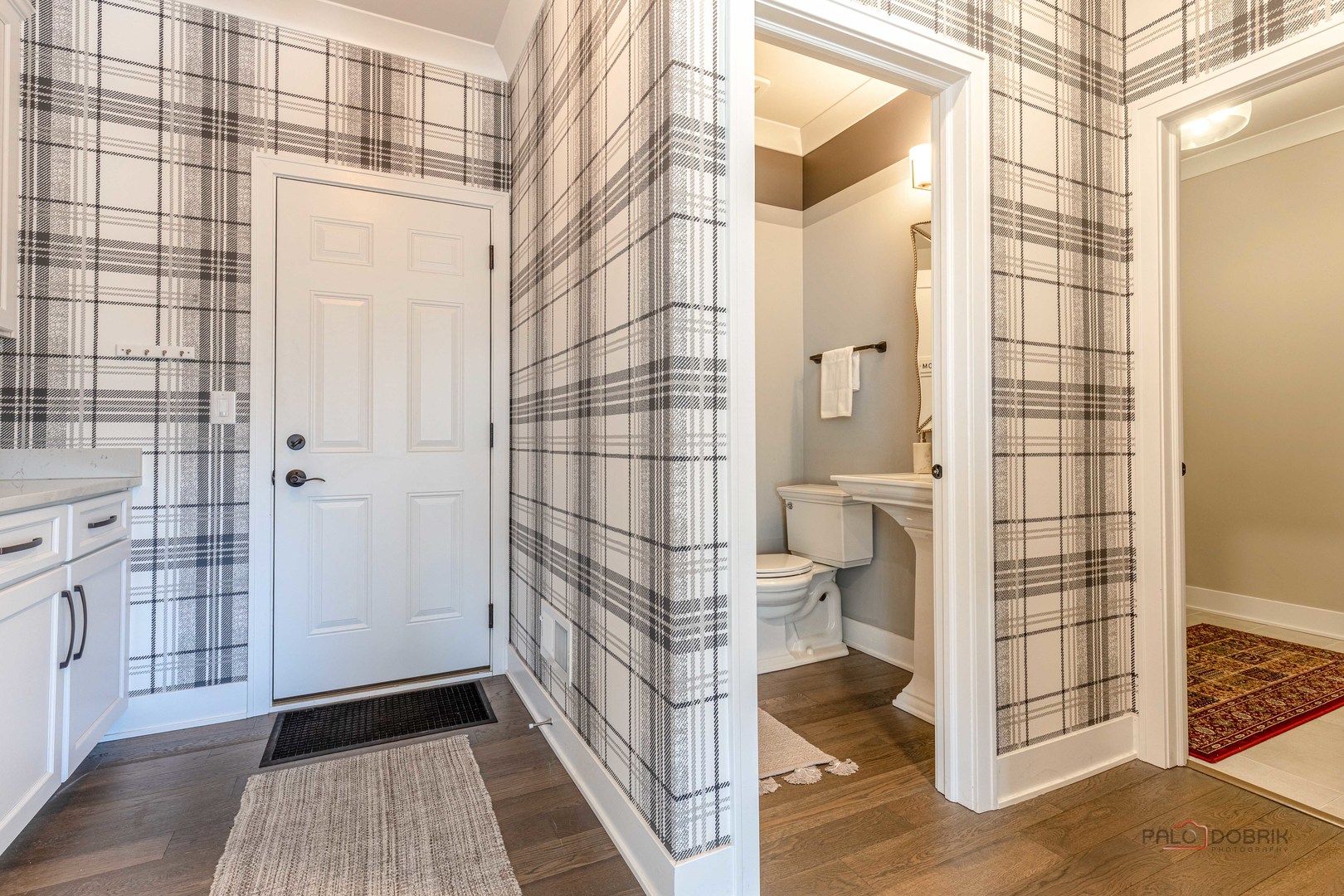 1038 Avery Ridge Circle, Lake Zurich, IL 60047