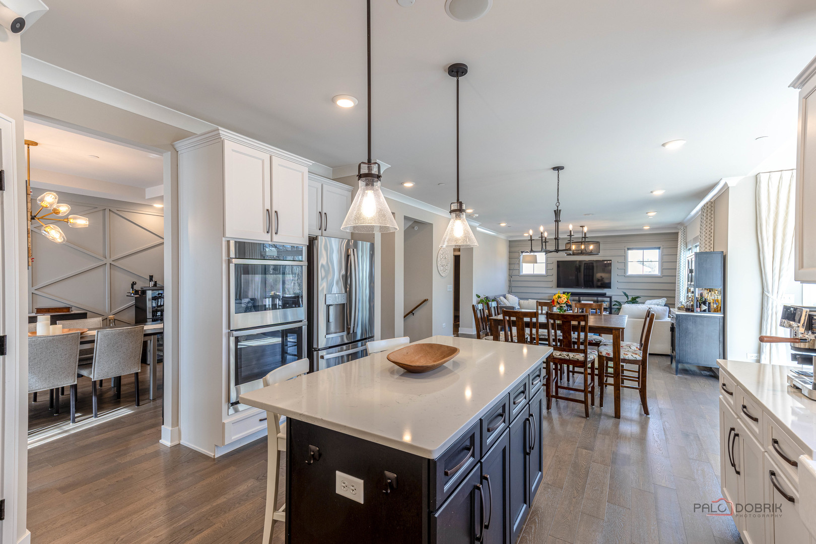 1038 Avery Ridge Circle, Lake Zurich, IL 60047