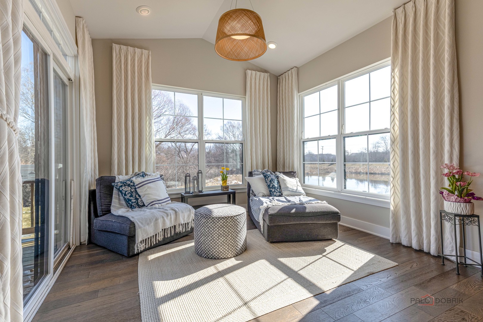 1038 Avery Ridge Circle, Lake Zurich, IL 60047