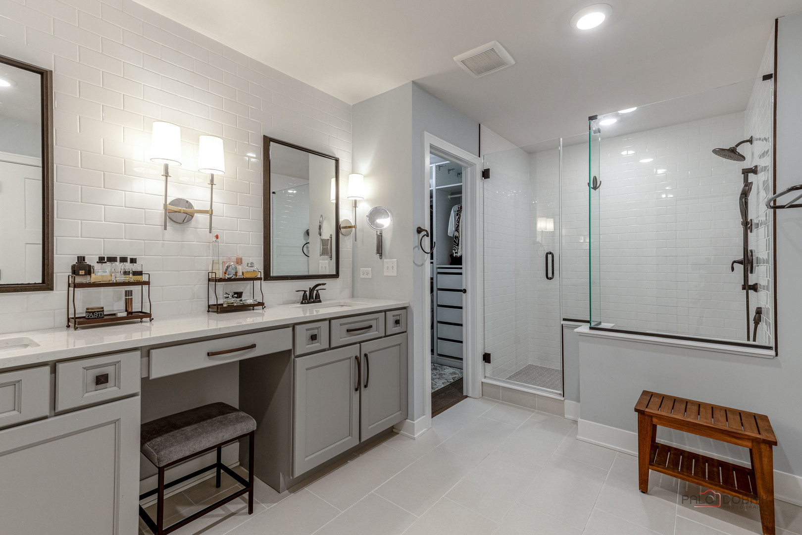 1038 Avery Ridge Circle, Lake Zurich, IL 60047