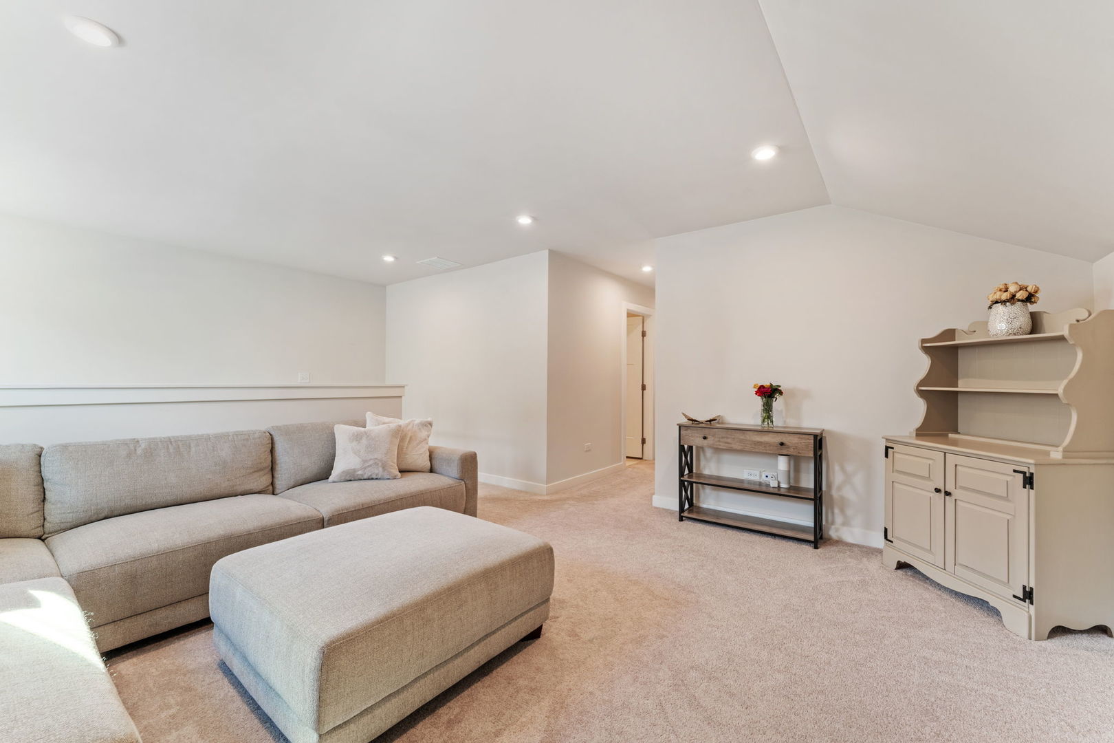 3694 Reddington Circle, Elgin, IL 60124