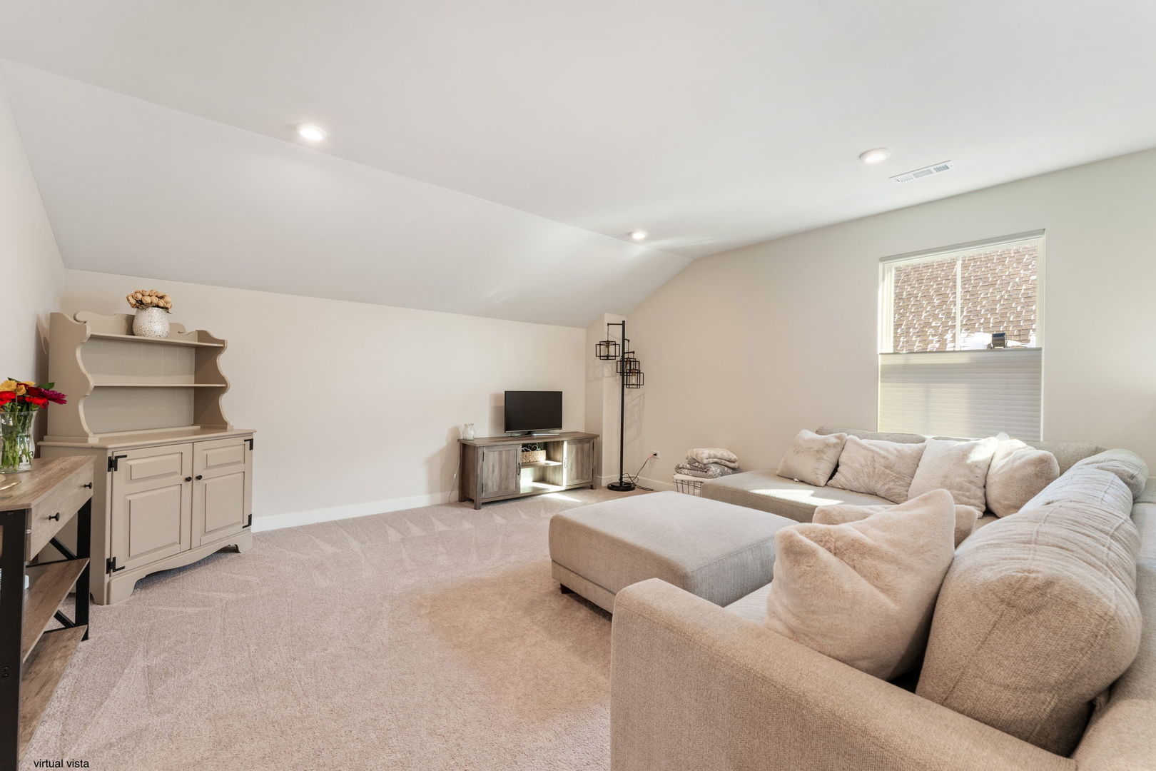 3694 Reddington Circle, Elgin, IL 60124