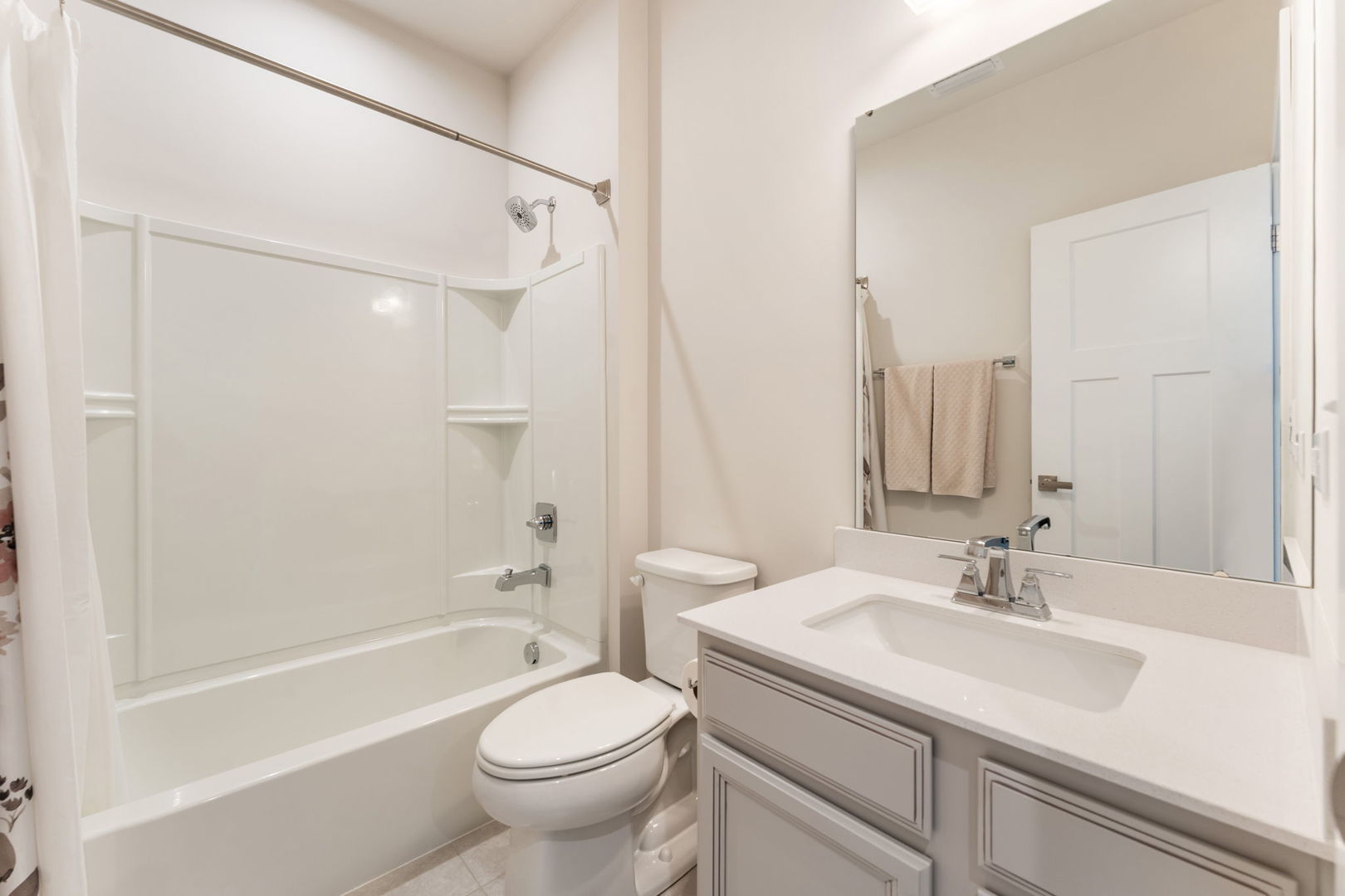 3694 Reddington Circle, Elgin, IL 60124