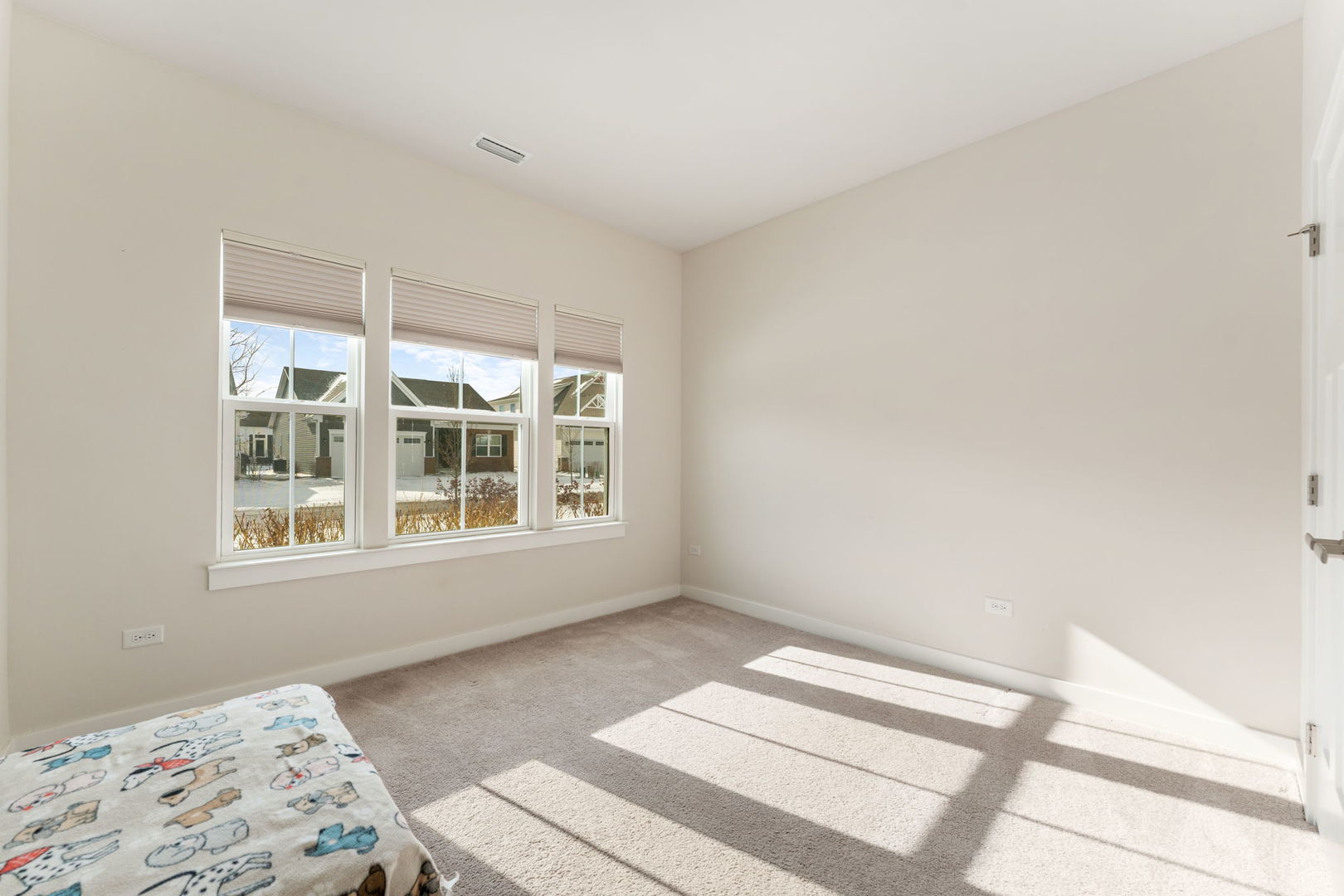 3694 Reddington Circle, Elgin, IL 60124