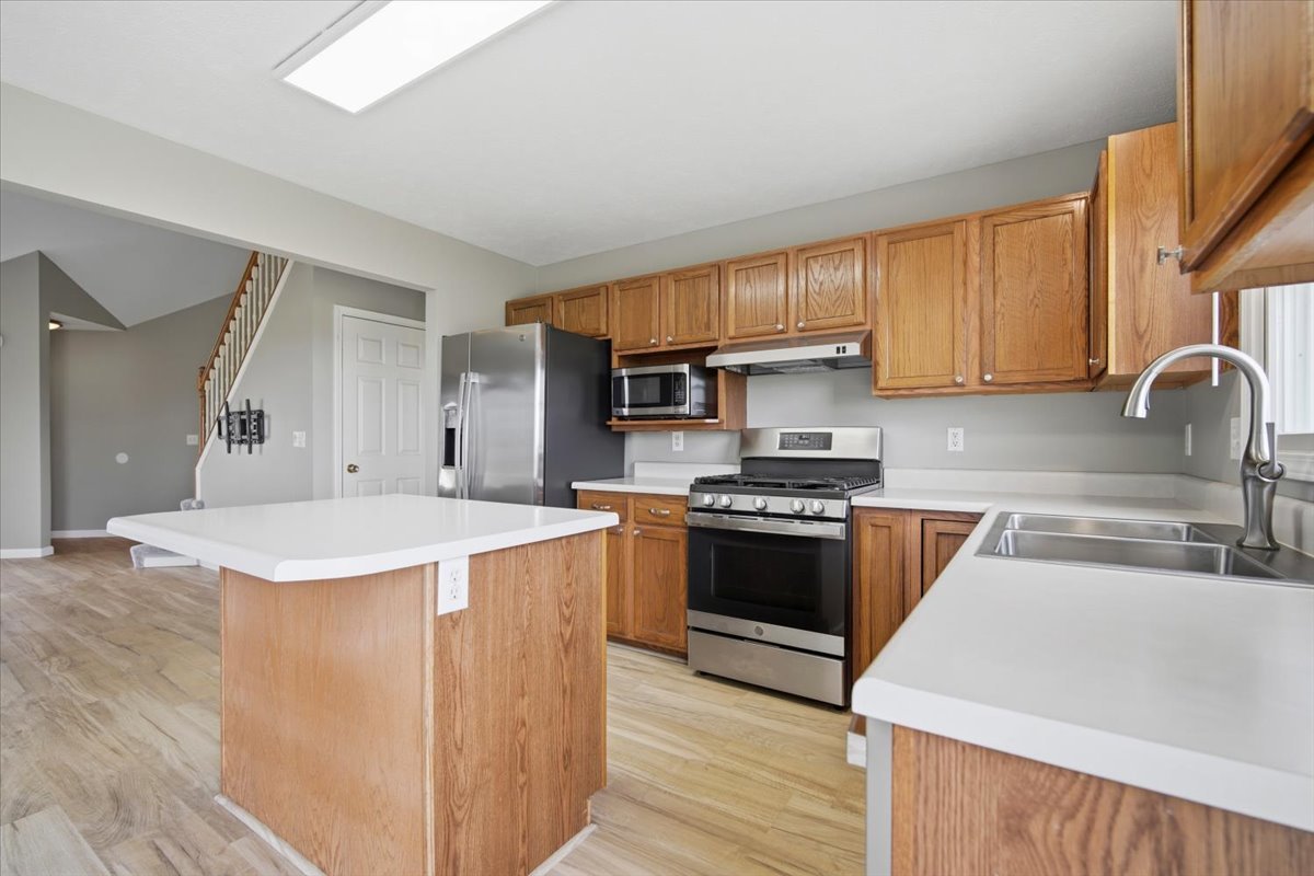 1308 Beacon Hill Court, Normal, IL 61761