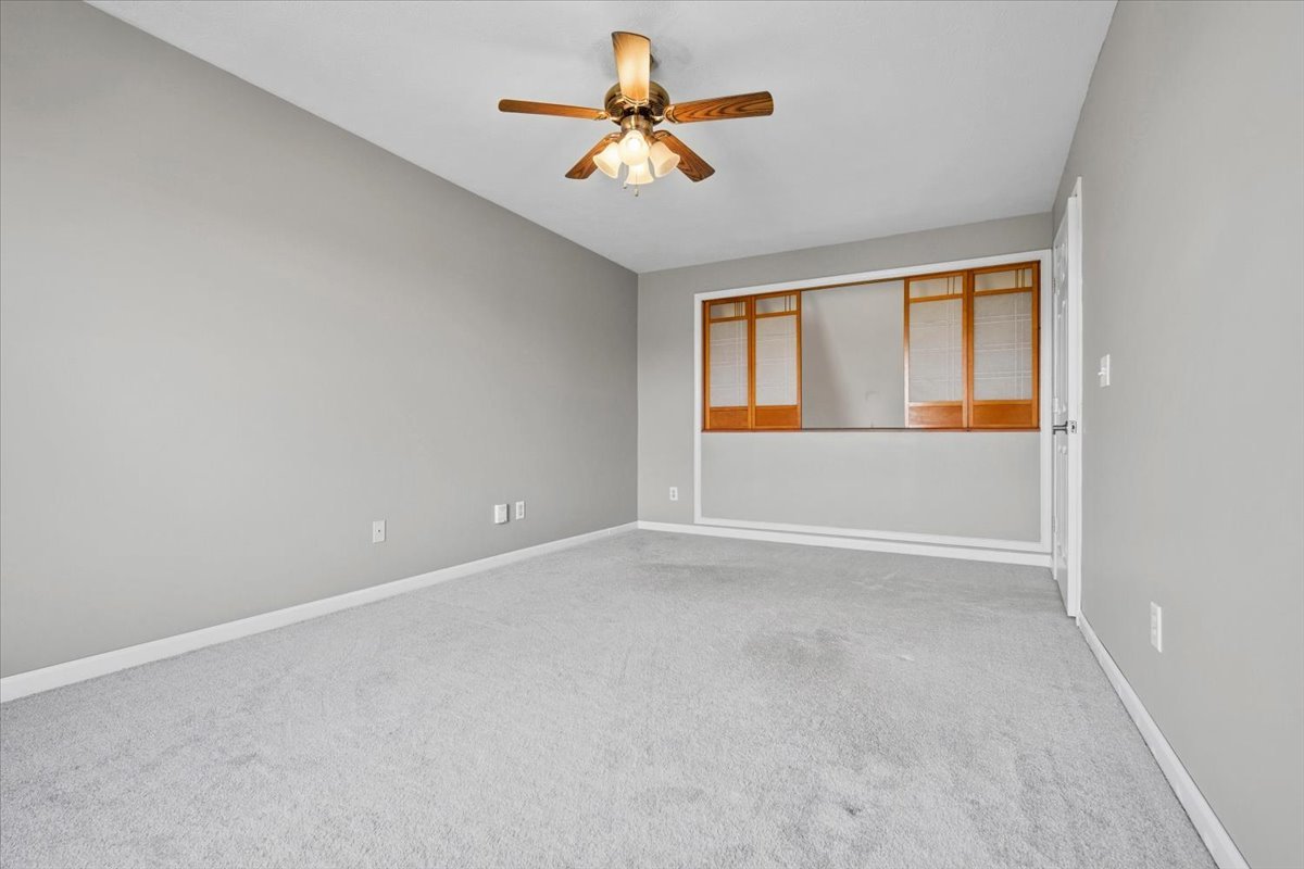 1308 Beacon Hill Court, Normal, IL 61761