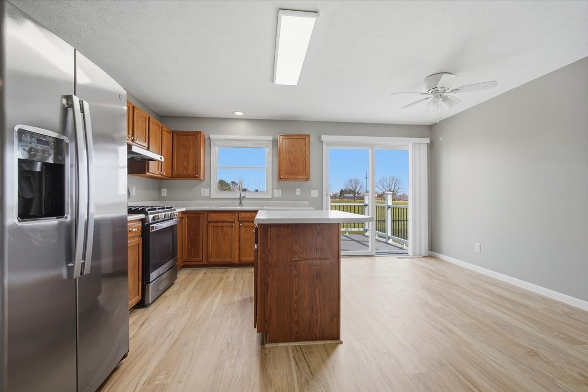 1308 Beacon Hill Court, Normal, IL 61761