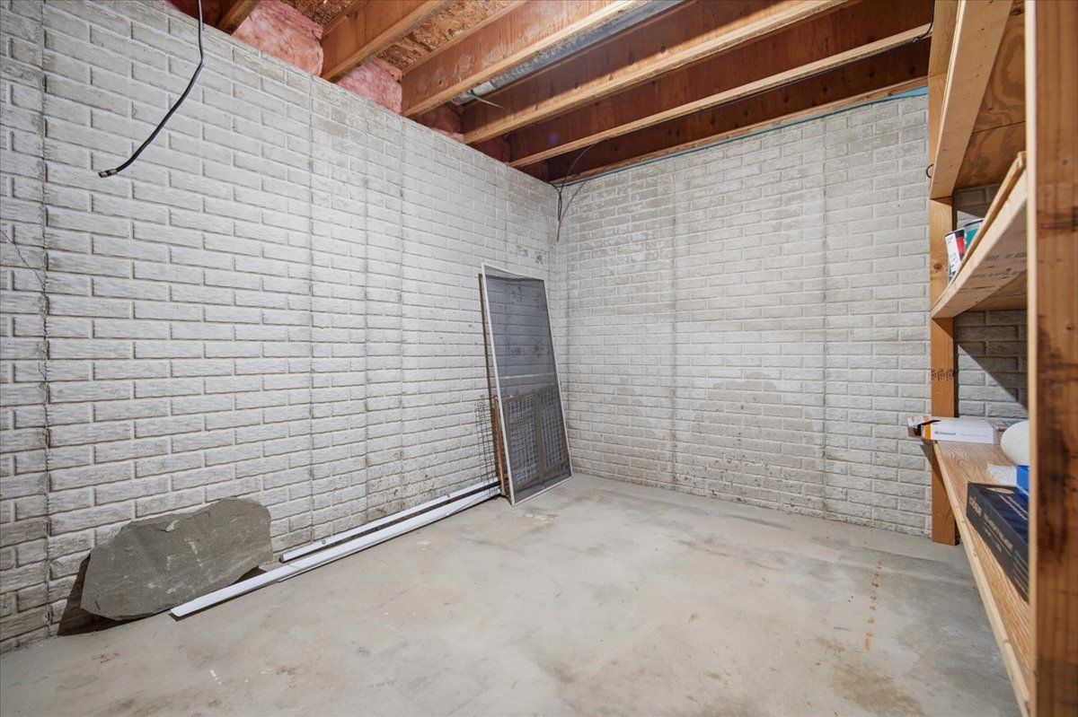 1308 Beacon Hill Court, Normal, IL 61761