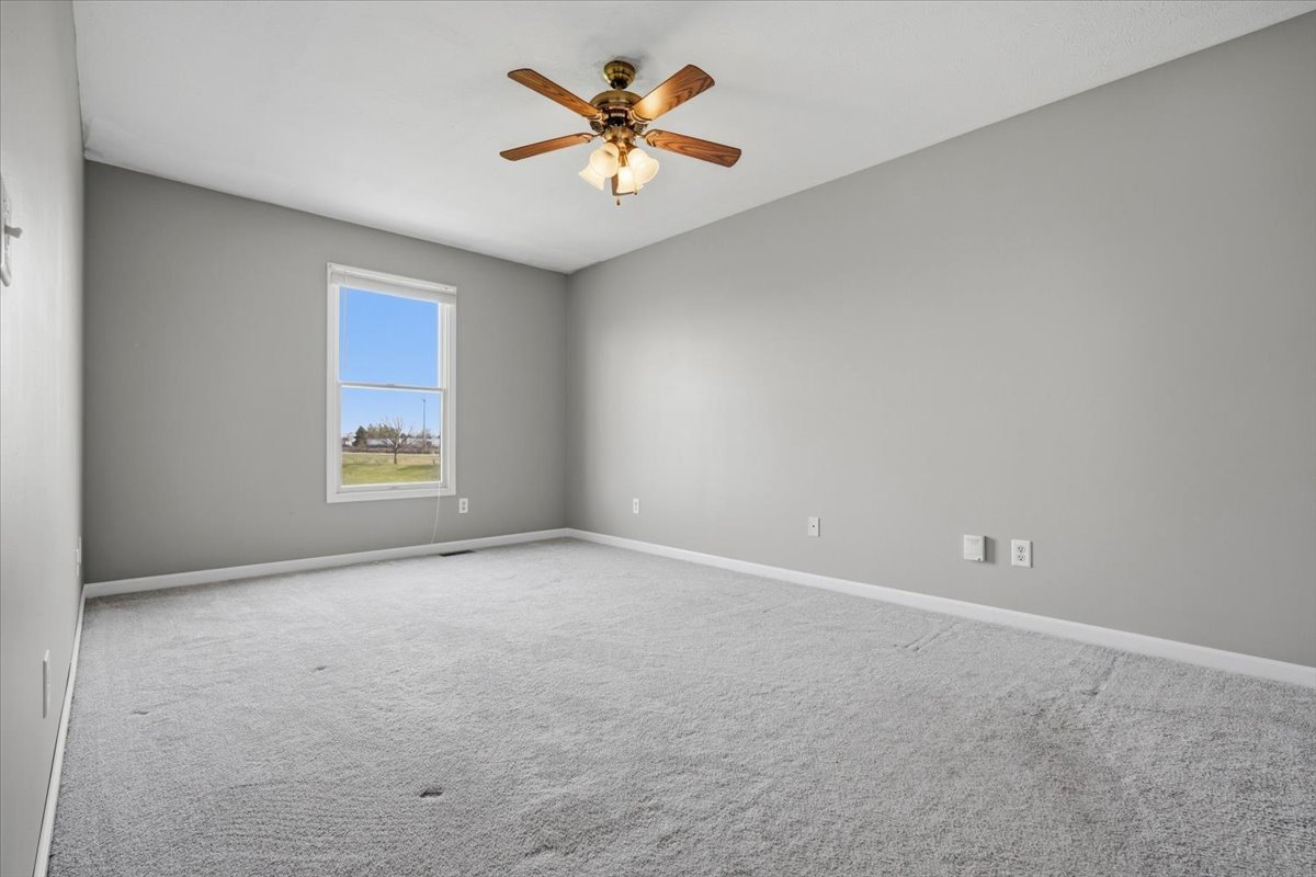 1308 Beacon Hill Court, Normal, IL 61761