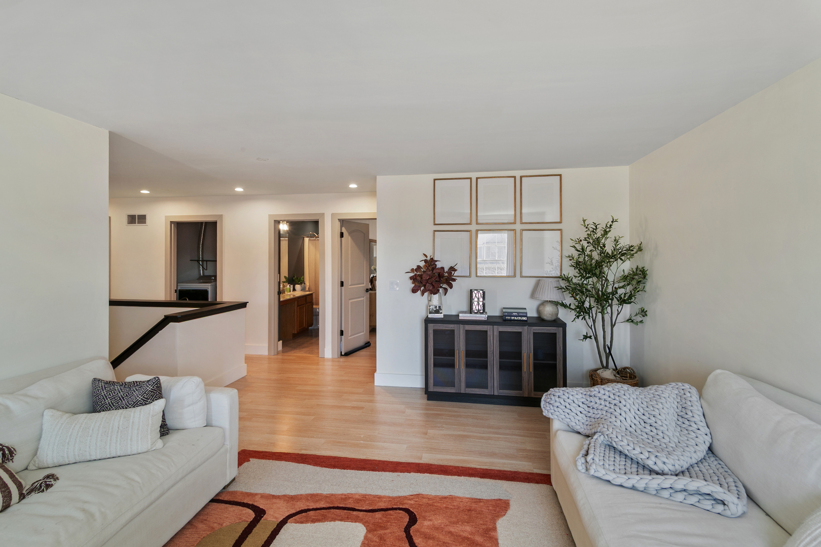 918 Neufairfield Drive, Joliet, IL 60432