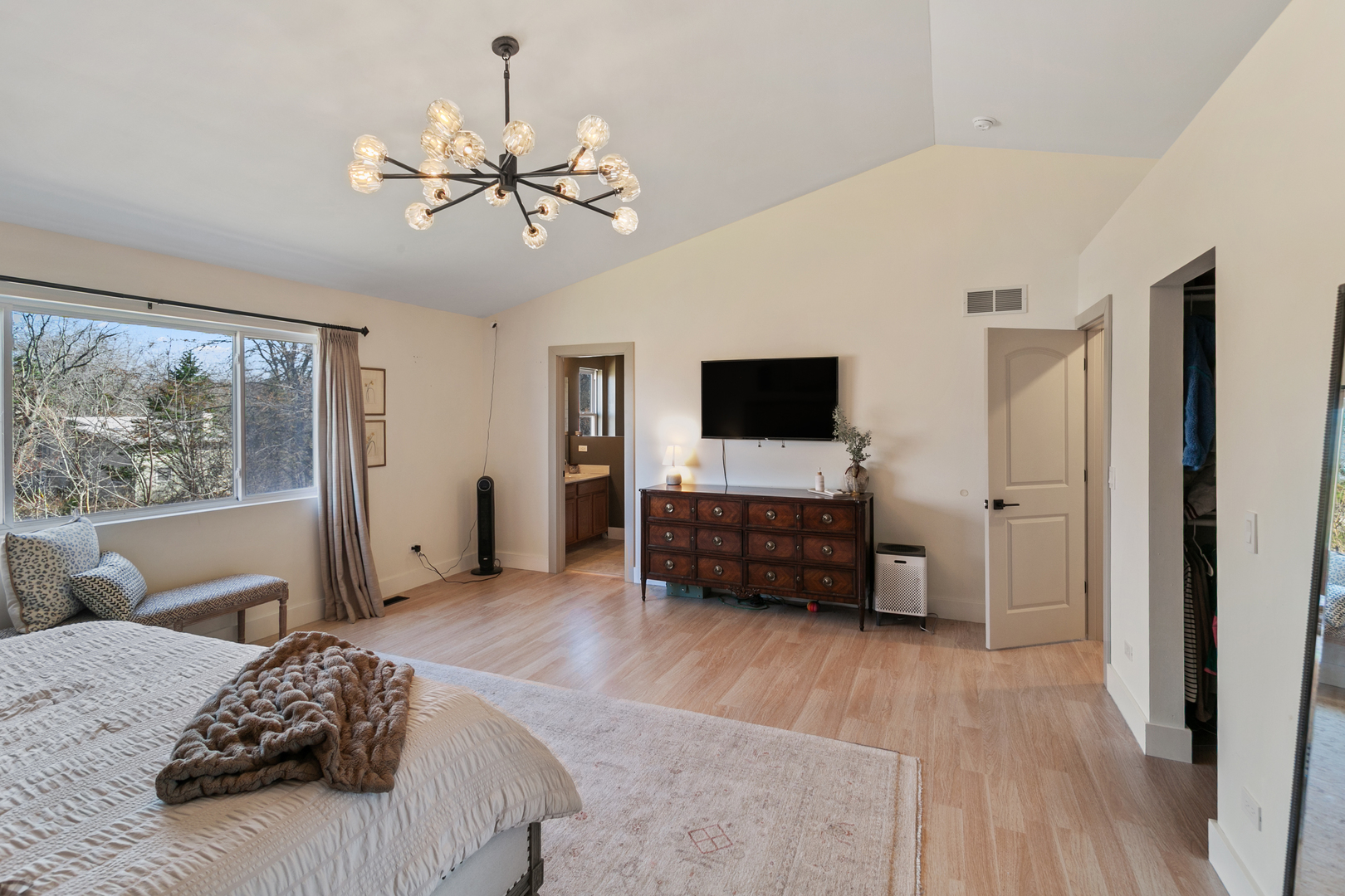 918 Neufairfield Drive, Joliet, IL 60432