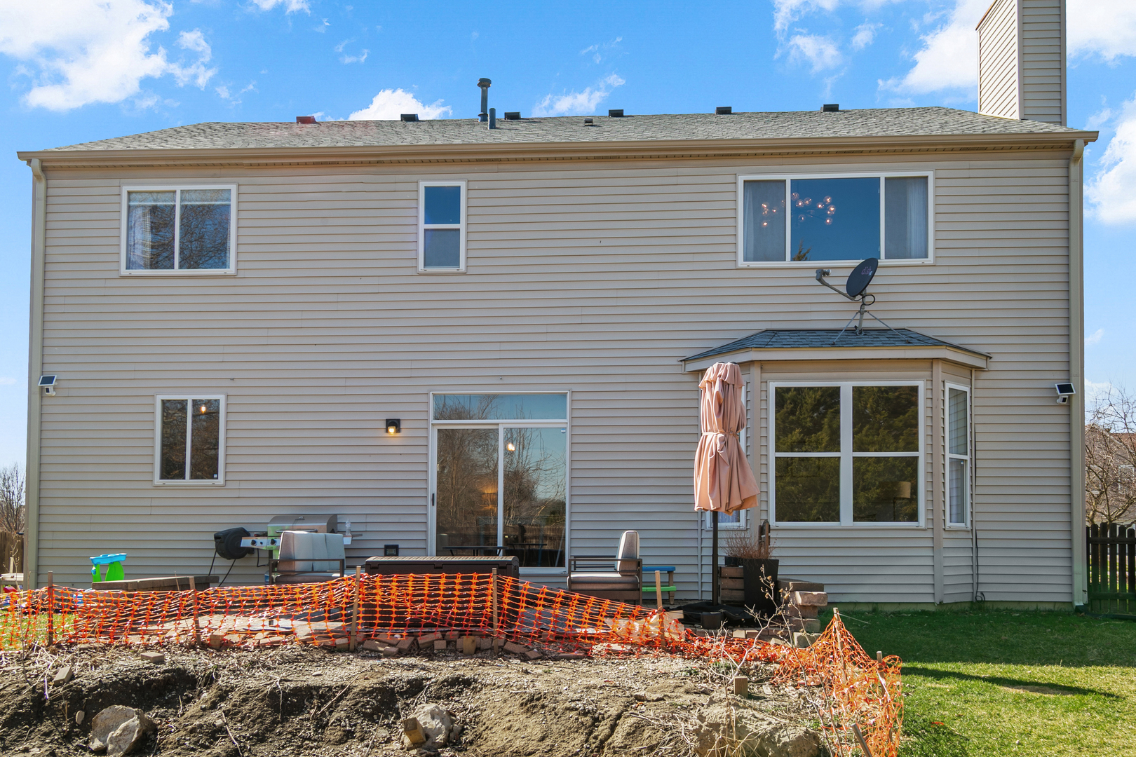 918 Neufairfield Drive, Joliet, IL 60432