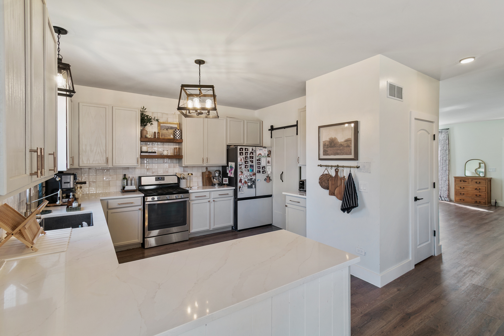 918 Neufairfield Drive, Joliet, IL 60432