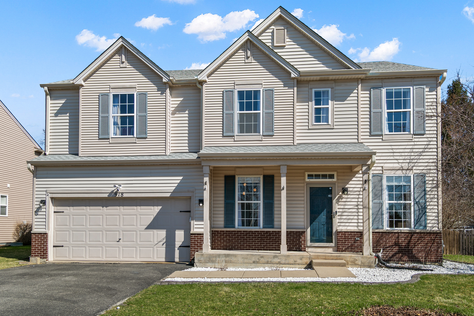 918 Neufairfield Drive, Joliet, IL 60432