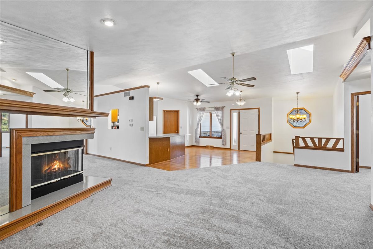 6629 Swansdown Road, Loves Park, IL 61111