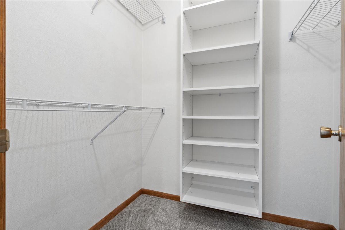 6629 Swansdown Road, Loves Park, IL 61111