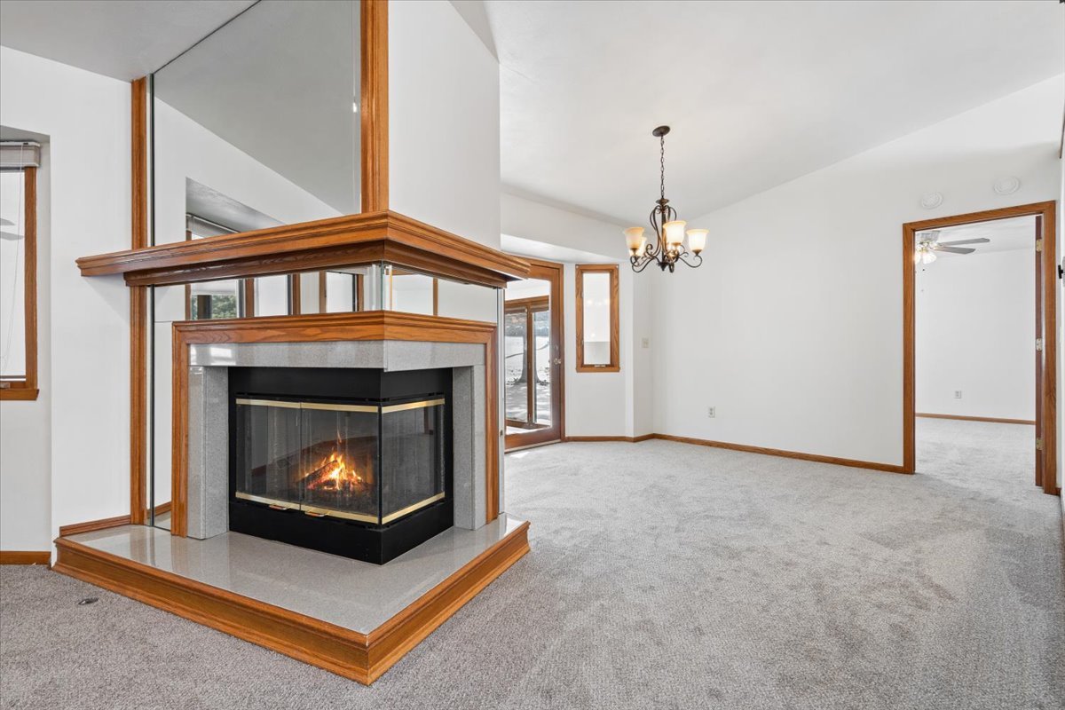 6629 Swansdown Road, Loves Park, IL 61111