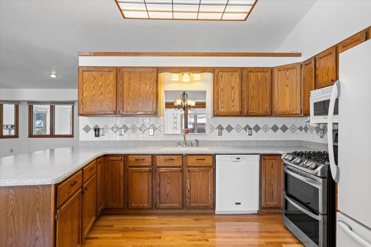 6629 Swansdown Road, Loves Park, IL 61111