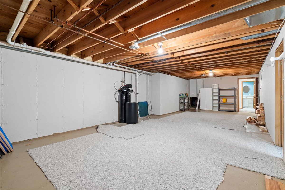 6629 Swansdown Road, Loves Park, IL 61111