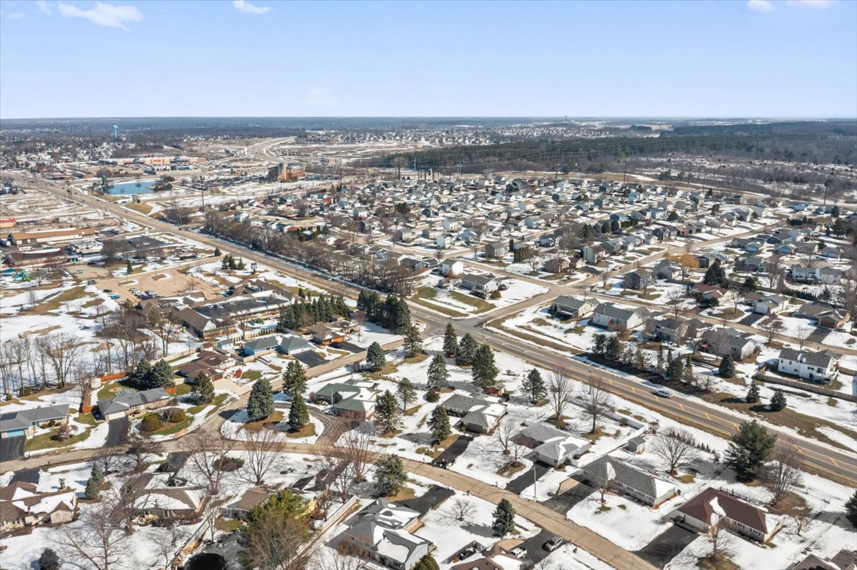 6629 Swansdown Road, Loves Park, IL 61111