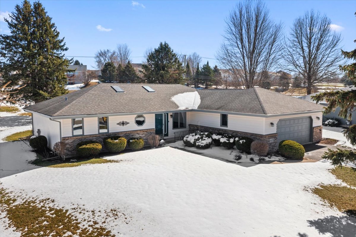 6629 Swansdown Road, Loves Park, IL 61111